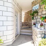 Apartments Lovro